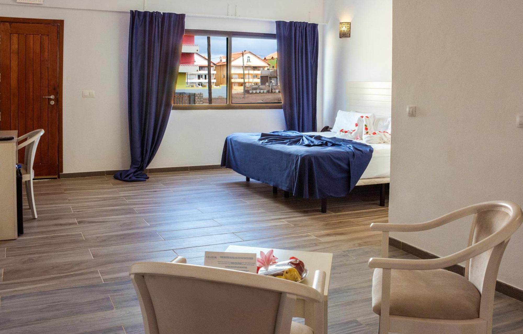Hotel Livvo Budha Beach Santa Maria Dış mekan fotoğraf