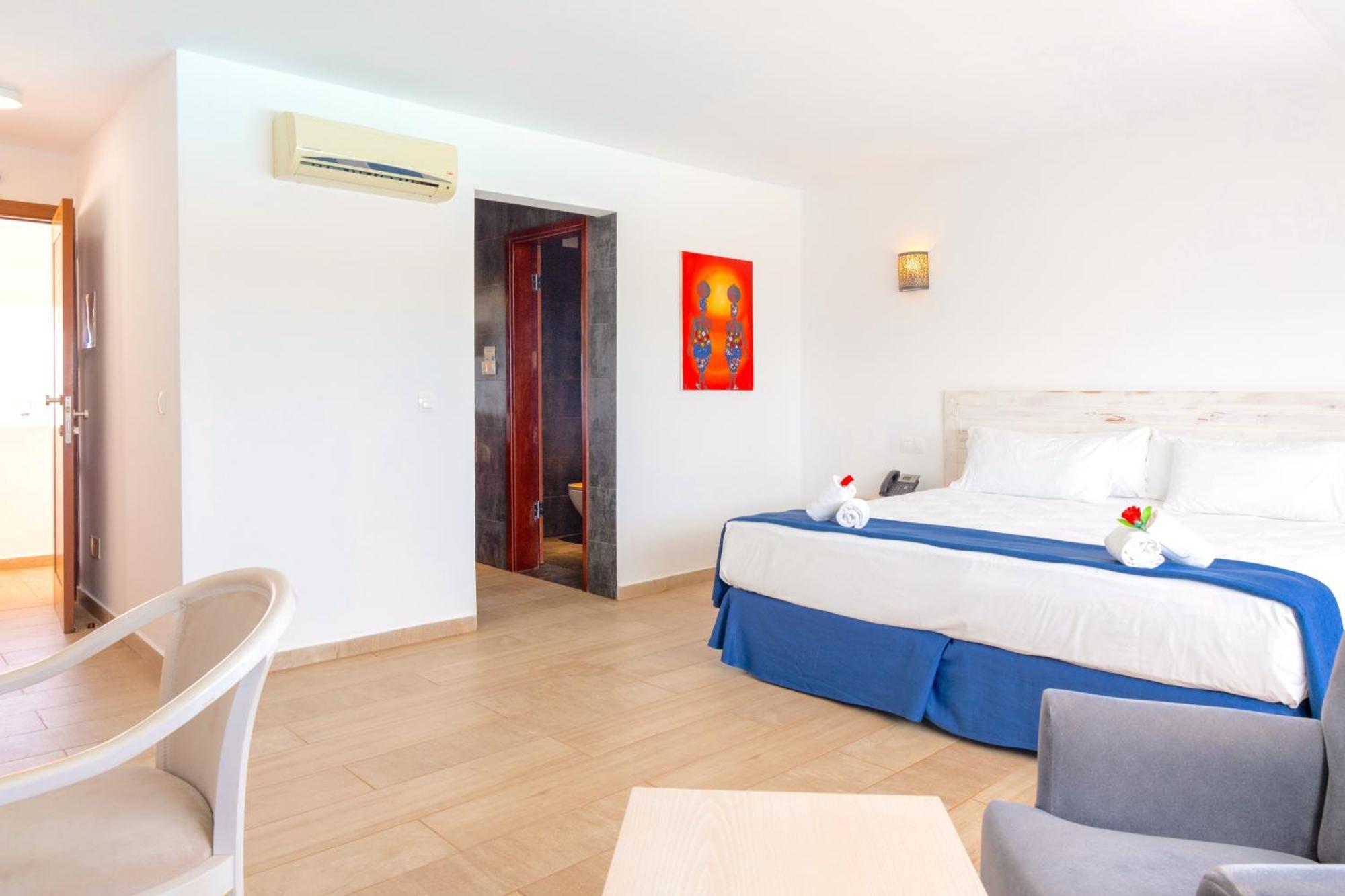 Hotel Livvo Budha Beach Santa Maria Dış mekan fotoğraf