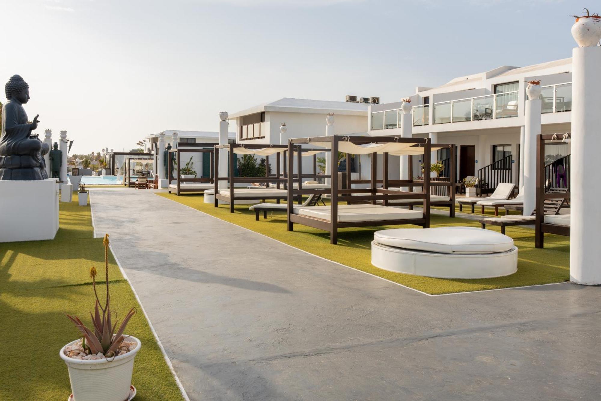 Hotel Livvo Budha Beach Santa Maria Dış mekan fotoğraf